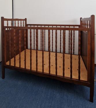 Baby-/kinderledikantje