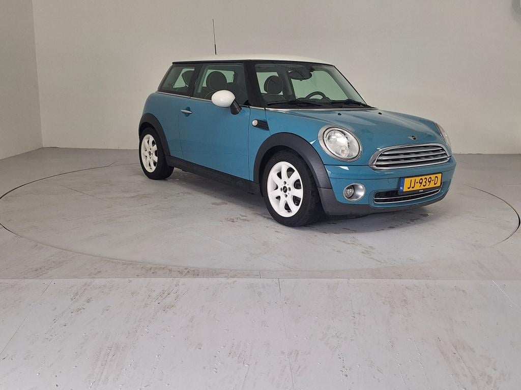 Mini Cooper 1.6i | automaat cruise | leder