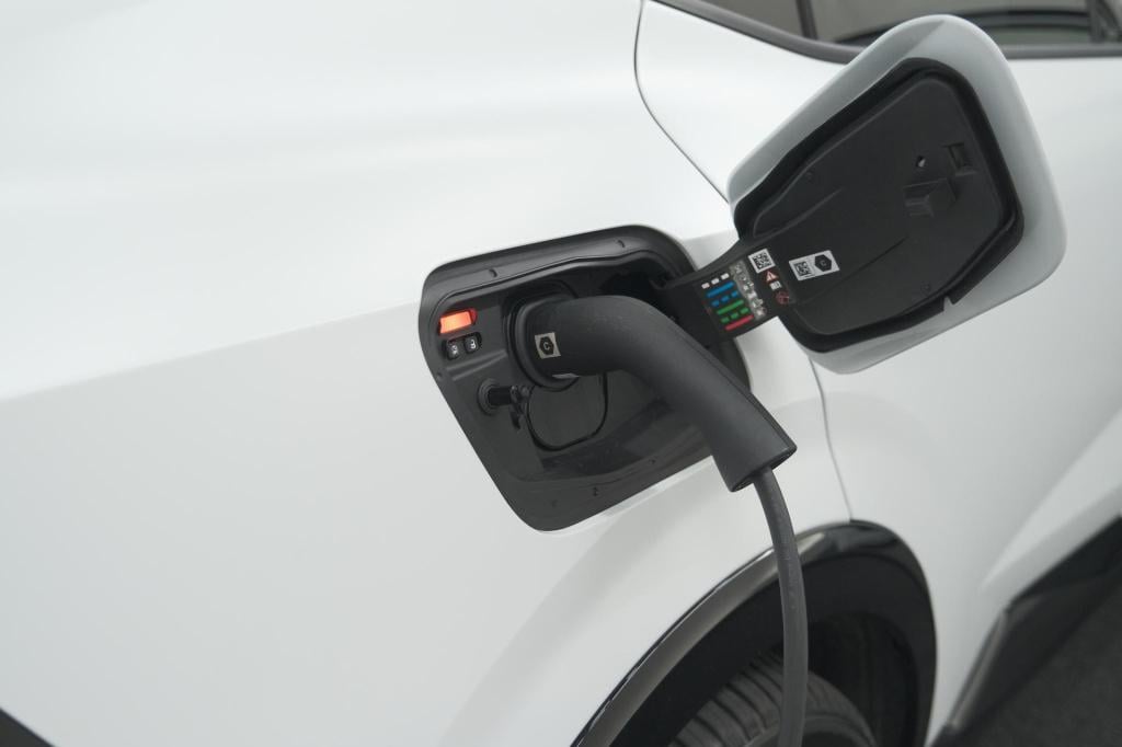 Renault Rafale 1.2 e-tech 4x4 plug-in hybrid 300 esprit alpine | 360 camera