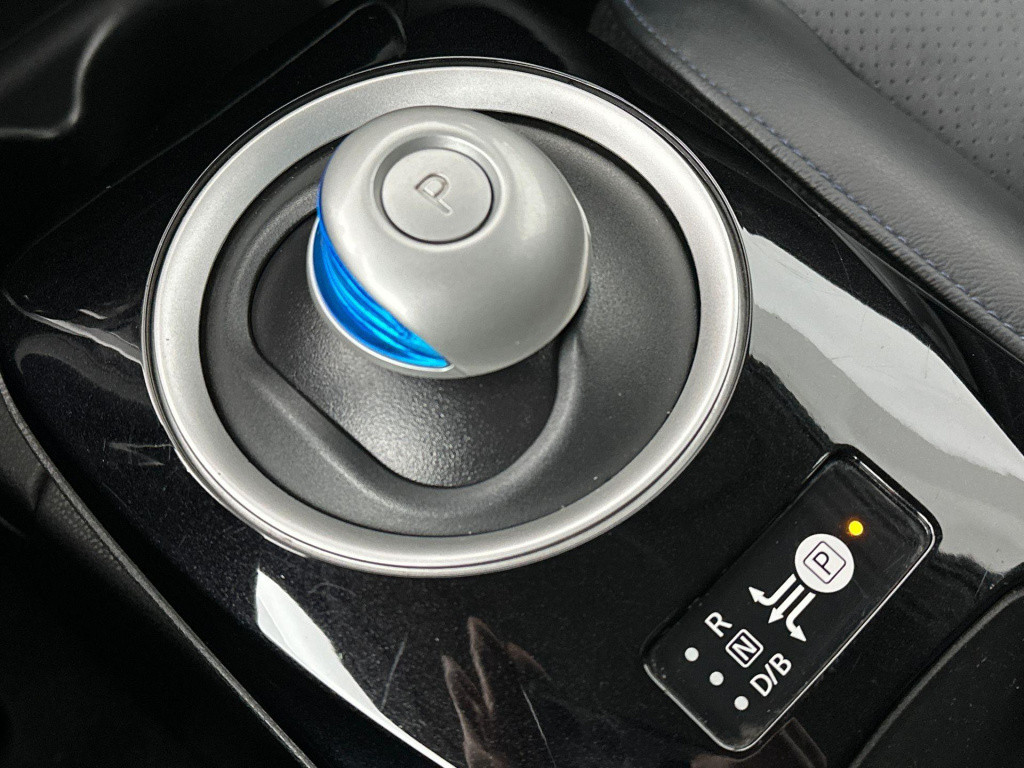 Nissan Leaf business edition 30 kwh | navigatie | leder | stoel + stuurverw