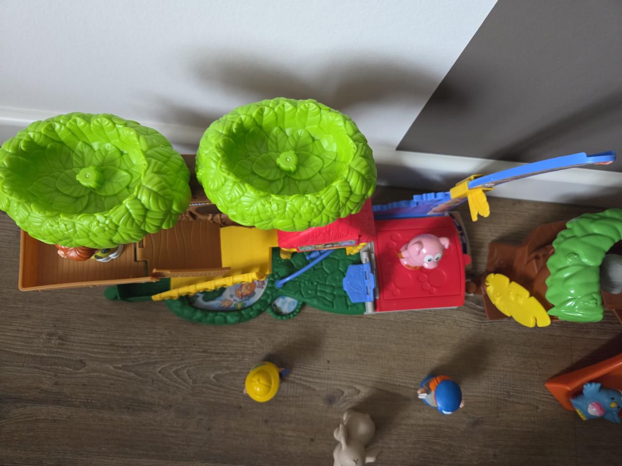 Fisher Price Little People boomhut