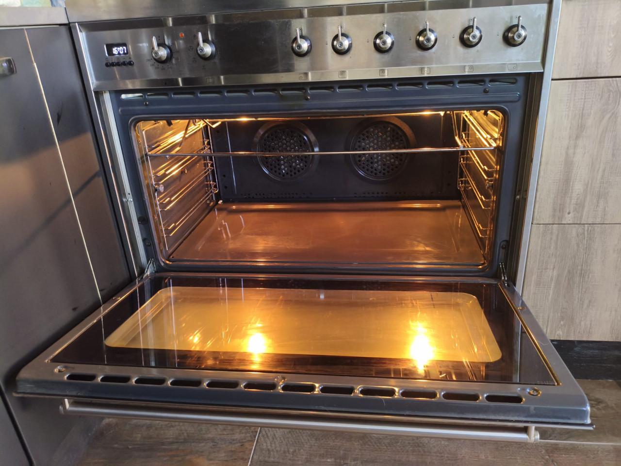 6 pits gasfornuis met oven