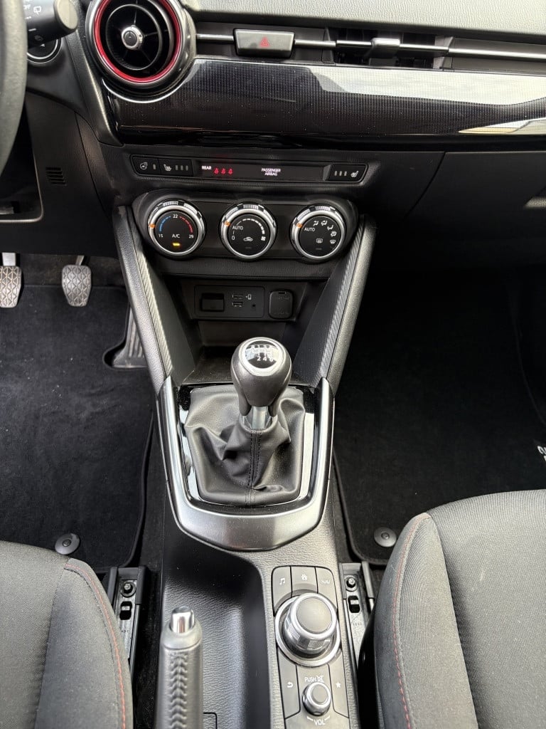 Mazda 2 1.5 e-sa-g homura
