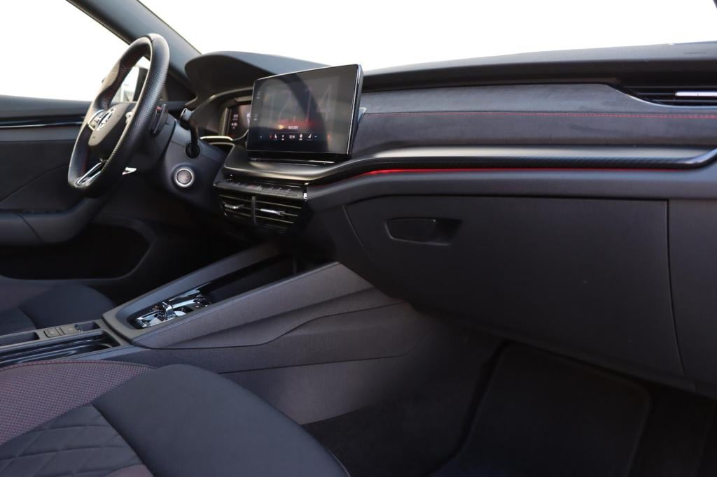 Skoda Octavia combi 2.0 tsi rs 245pk dsg7