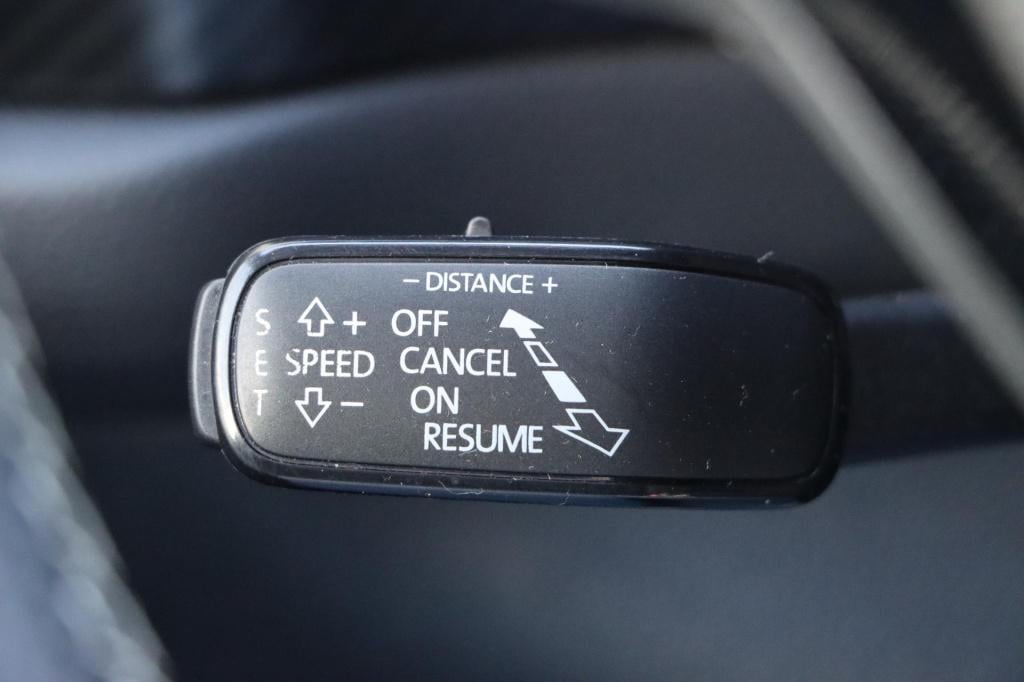 Skoda Kodiaq 1.5 tsi sportline business 150pk dsg7 7p. | pano | trekhaak | 