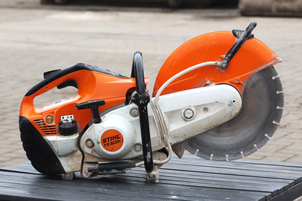 Bandenzaag te huur 230mm, 300mm of 350mm