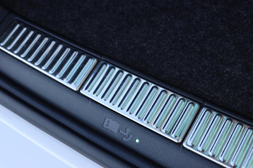 Skoda Superb combi 1.4 tsi iv business edition plus dsg6 218pk