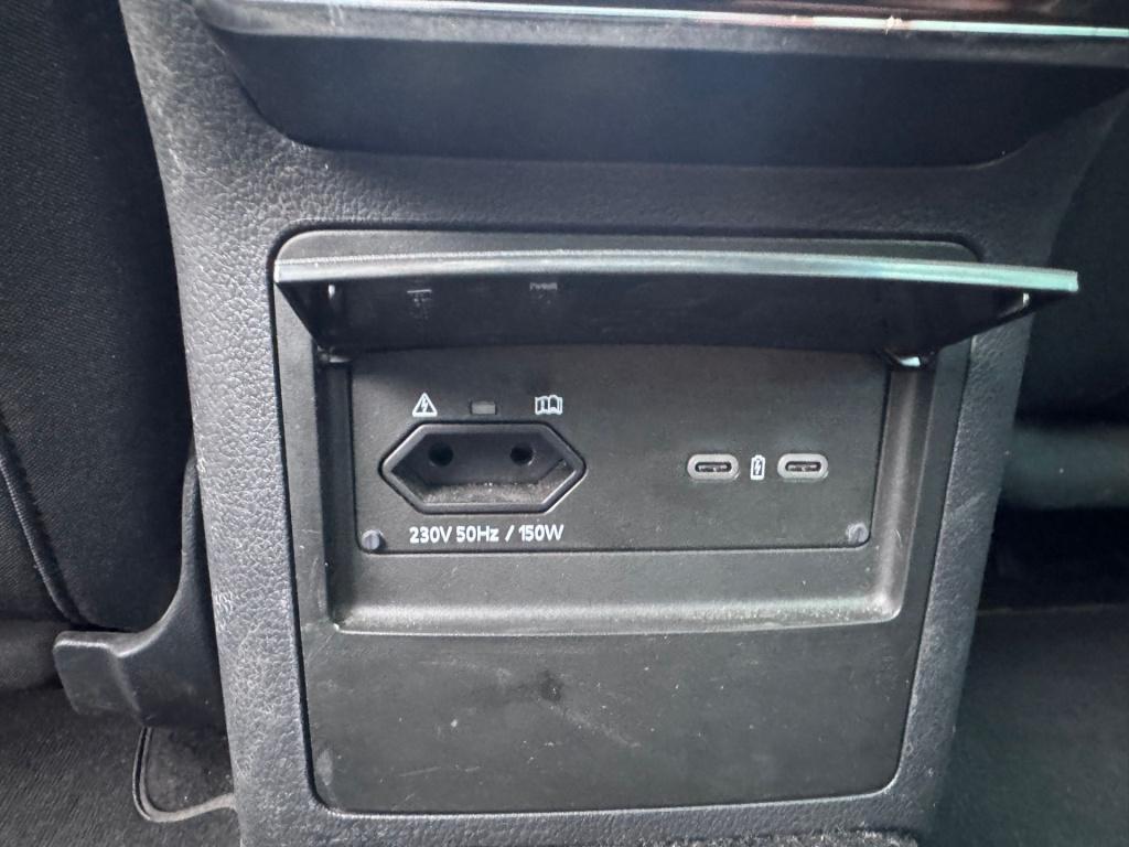 Skoda Superb combi 1.4 tsi iv business edition