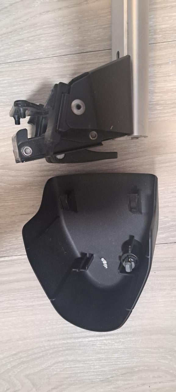 Dakdragers Opel Zafira B met gaatjes