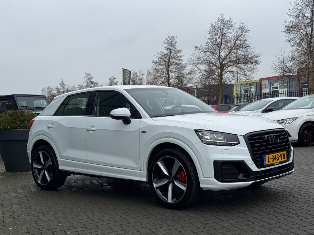 Audi Q2 30 tfsi s-line * virtual cockpit * carplay * keyless * leder