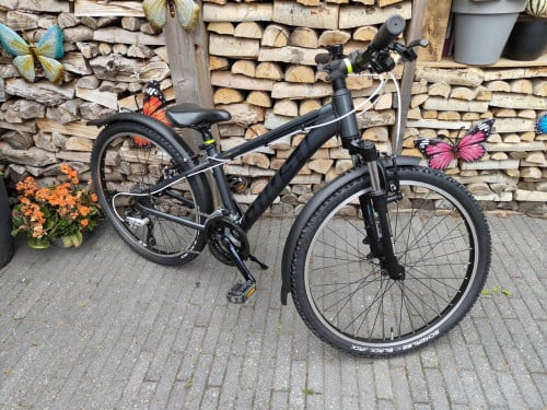 Ghost kato 24 inch mountainbike 24 versnellingen verende voorvork