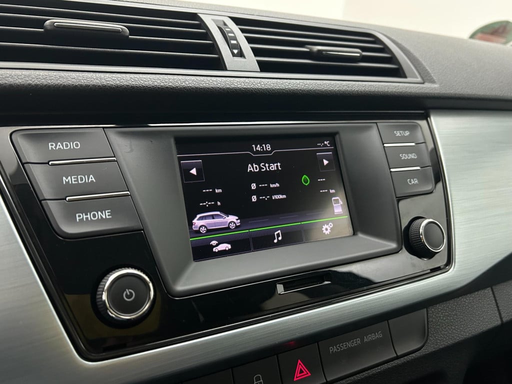 Skoda Fabia occasion | grijs | tweedehands skoda fabia | airco | stoelverwa