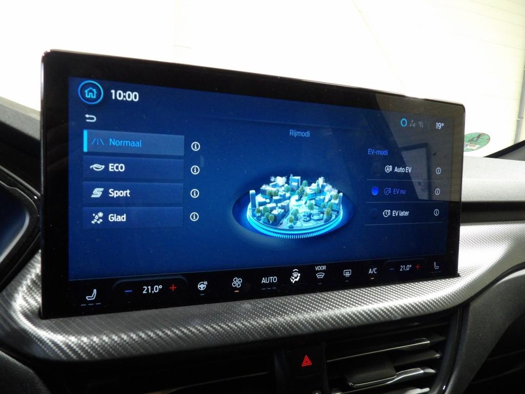 Ford Kuga 2.5 phev 243pk e-cvt st-line x
