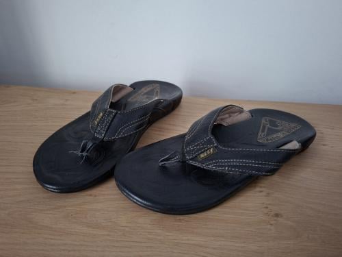Nieuwe leren heren slippers maat 40