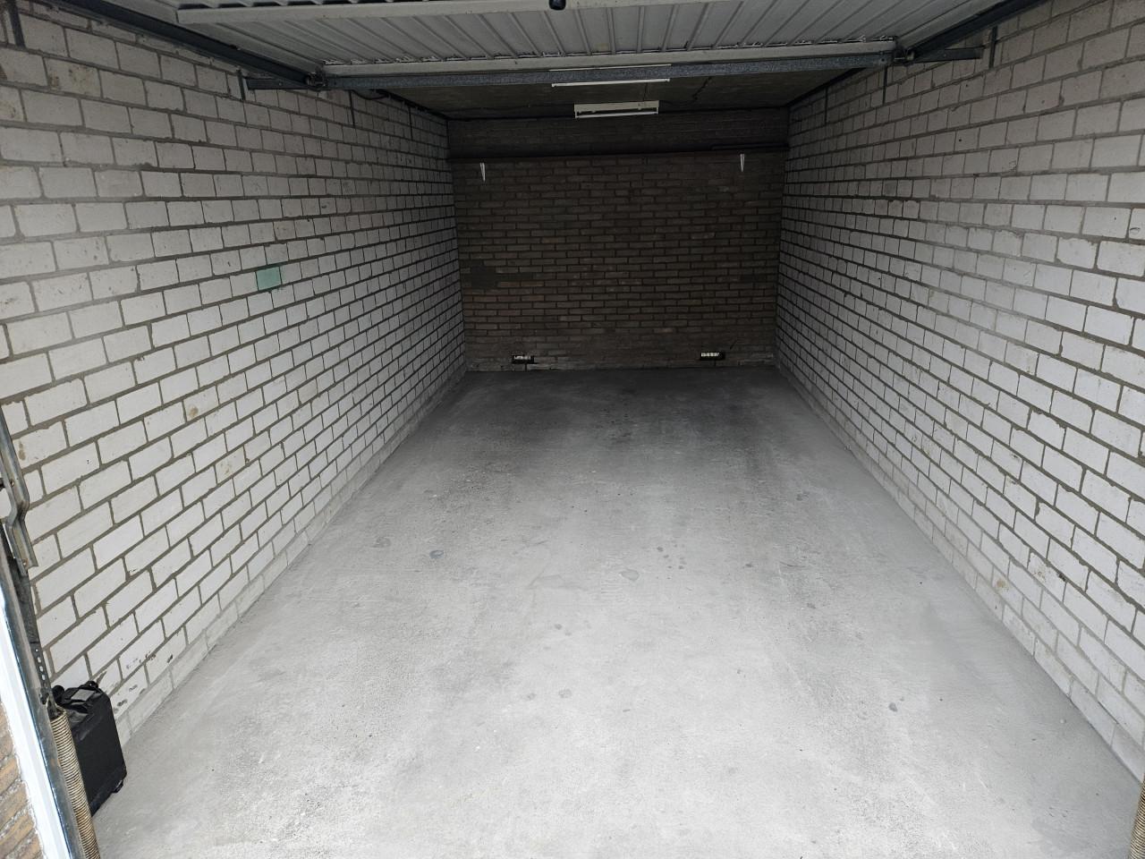 * GARAGEBOX TERNEUZEN  ARNELAAN*  26.500 K.K. *