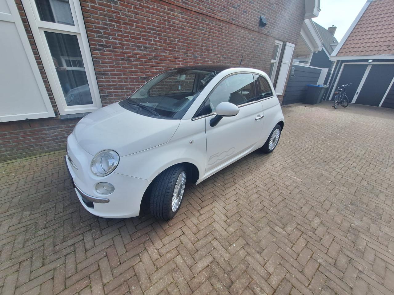 Te koop: nette fiat 500 panodak, climatecontrol.