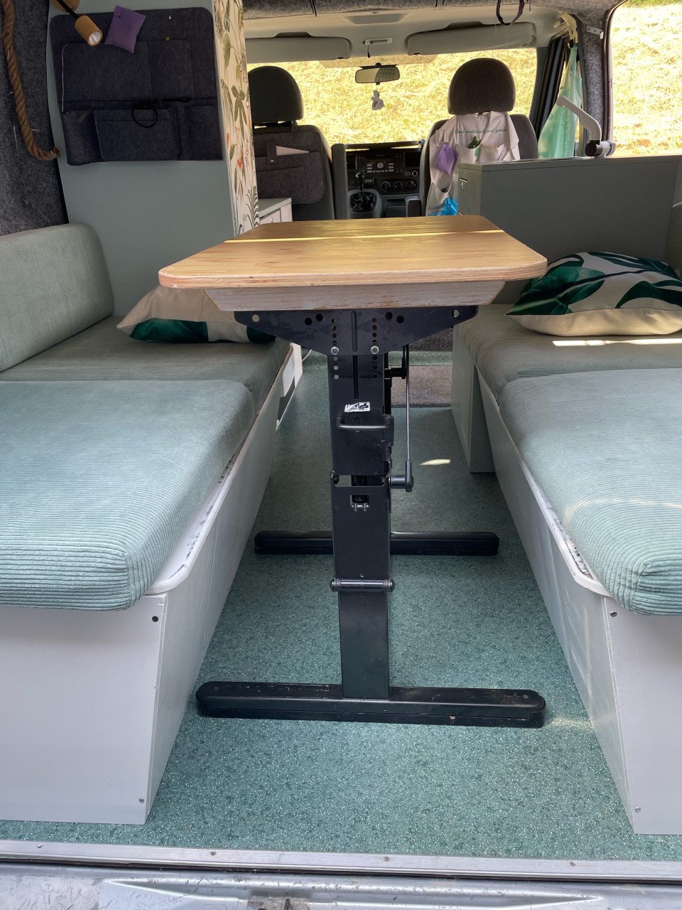 Buscamper Ford Transit met hefdak Euro5!