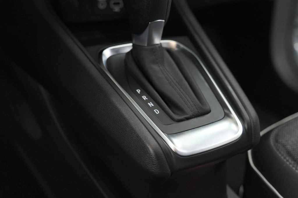 Renault Captur mild hybrid 140 edc techno | camera | navigatie | apple carp