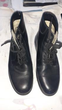 Militaria -2 x Plunjebaal / Jas broek (Landmacht) & Schoenen mt.46-B / 43