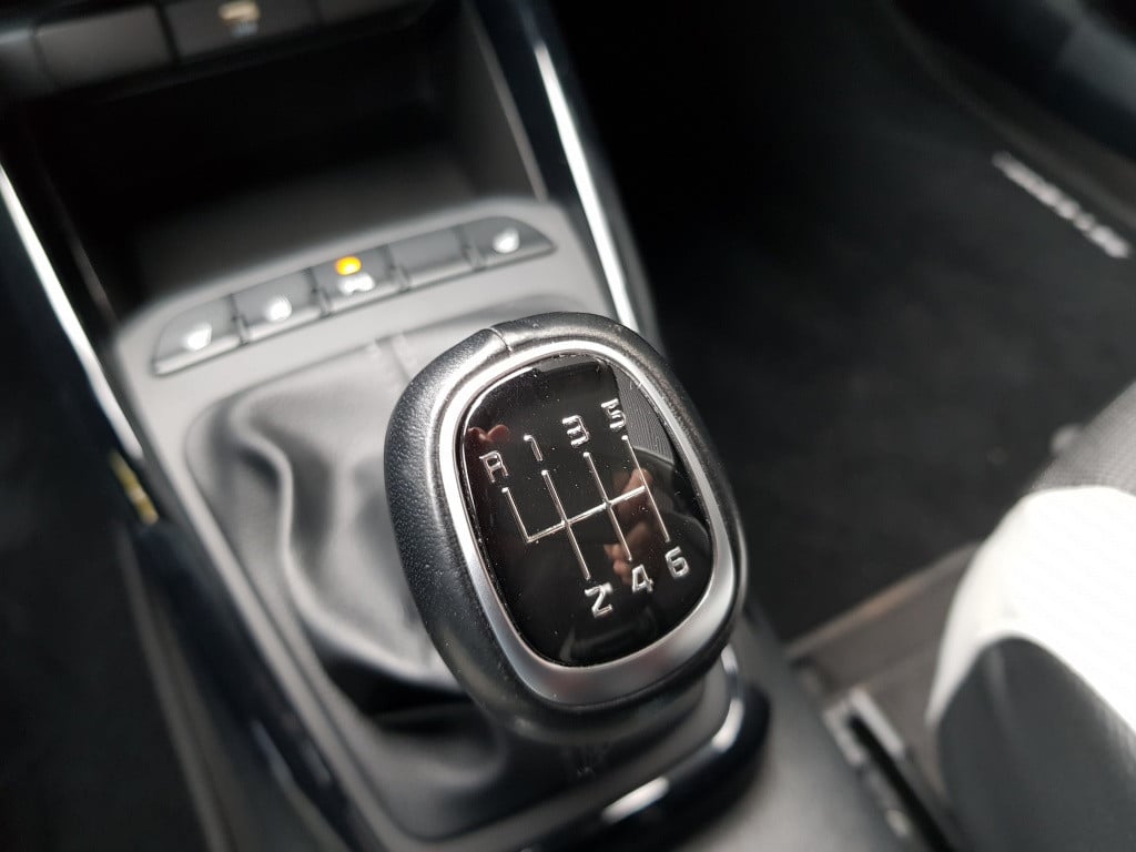 Kia Stonic platinum 100pk