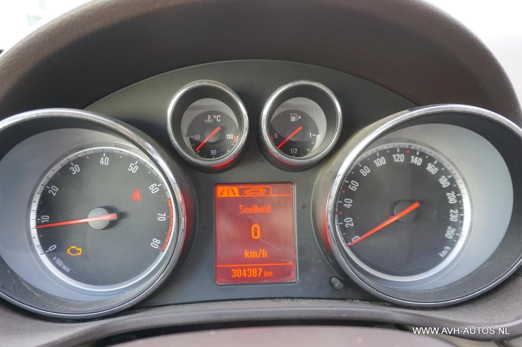 Opel Insignia 1.4 turbo lpg business+