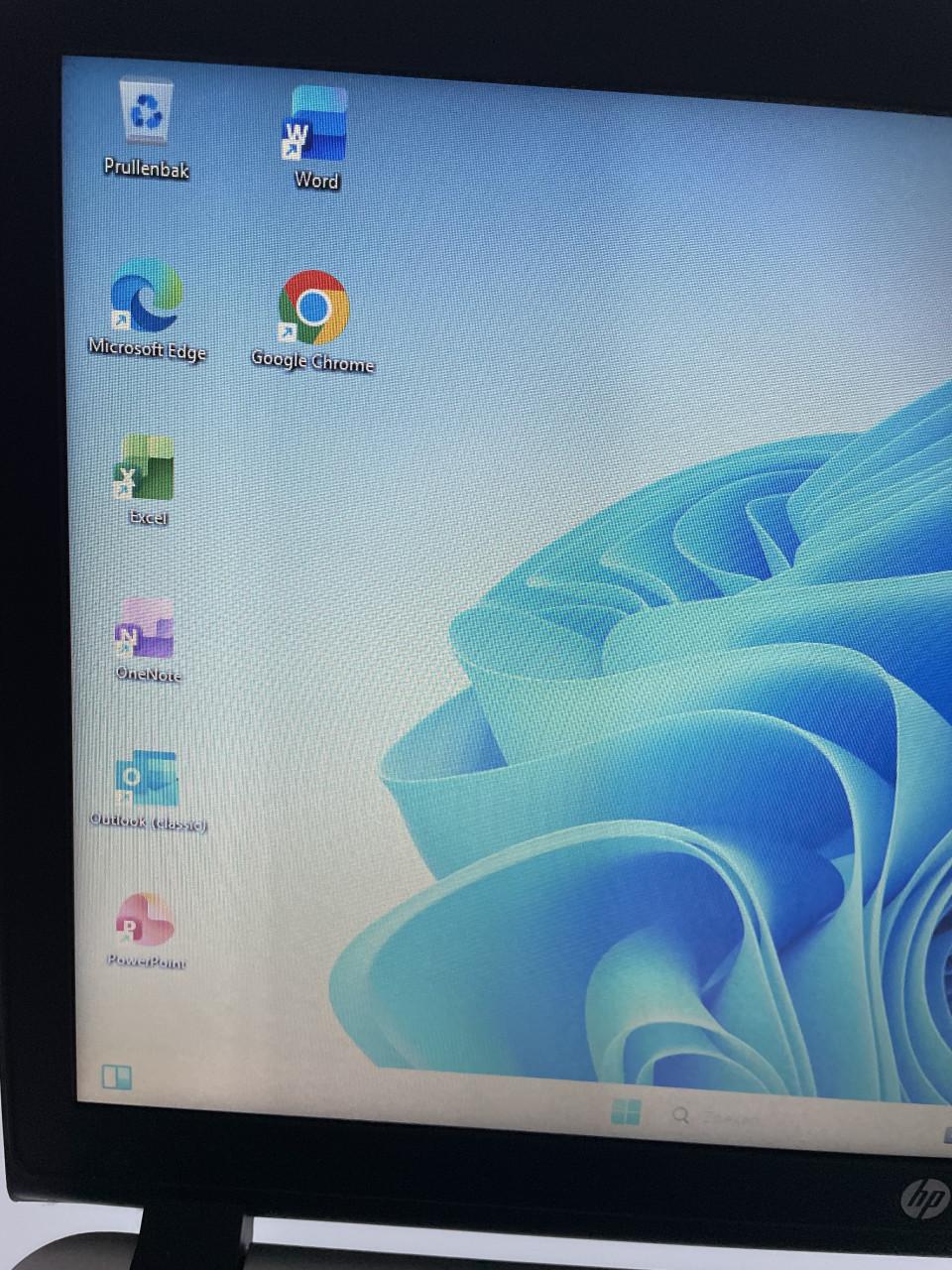 Hp Laptop - met SSD, muis + Sim mogelijkheid