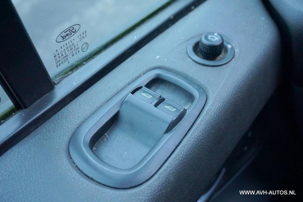 Ford Transit Custom 270 2.2 tdci l1h1 trend, turbo defect!!