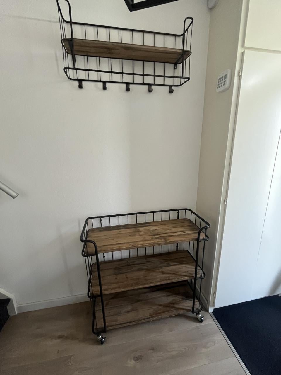 Kapstok en schoenenrek / trolley