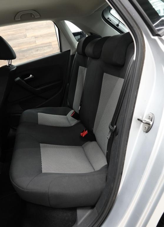 Volkswagen Polo 1.2-12v bl.m | carplay | airco | start-stop |