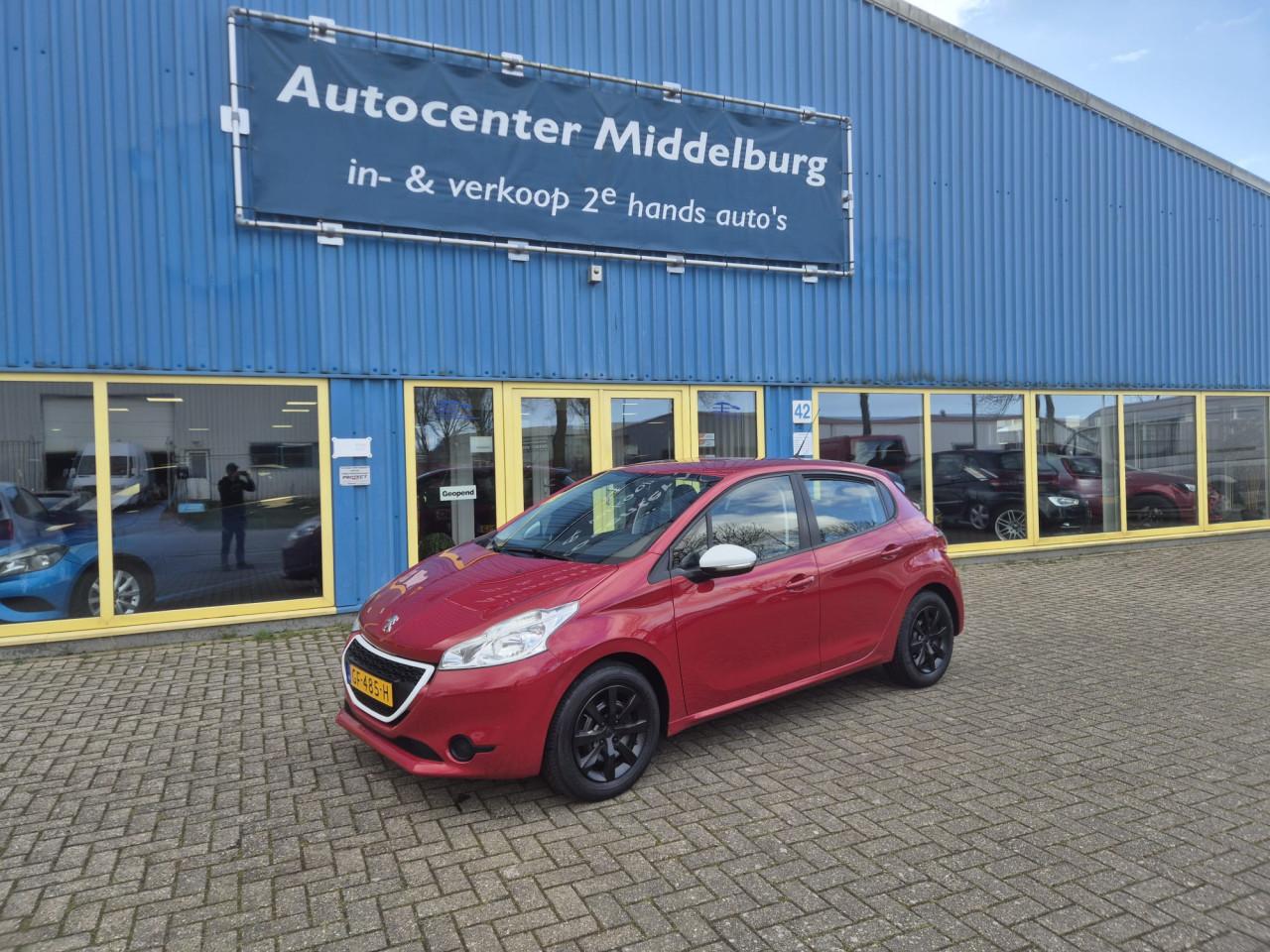 Peugeot 208 1.0 Pure Tech LIKE 5deurs bj:2015 airco apk 2026 !