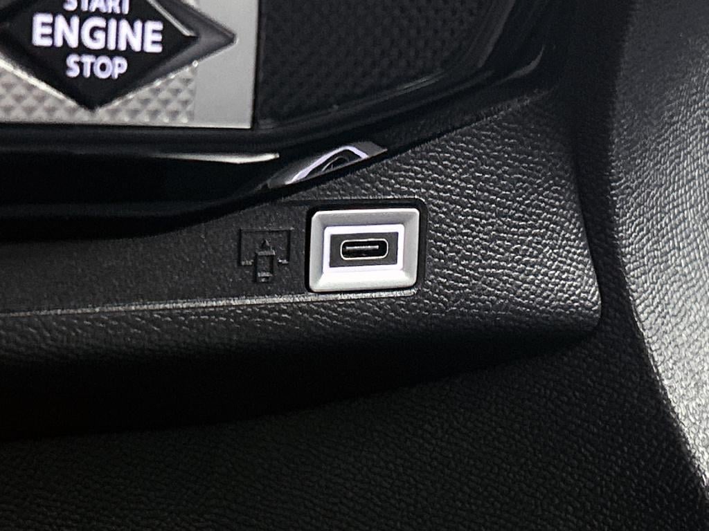 Ds Ds 3 e-tense ligne business 54 kwh | keyless entry | stoelverwarming | 3