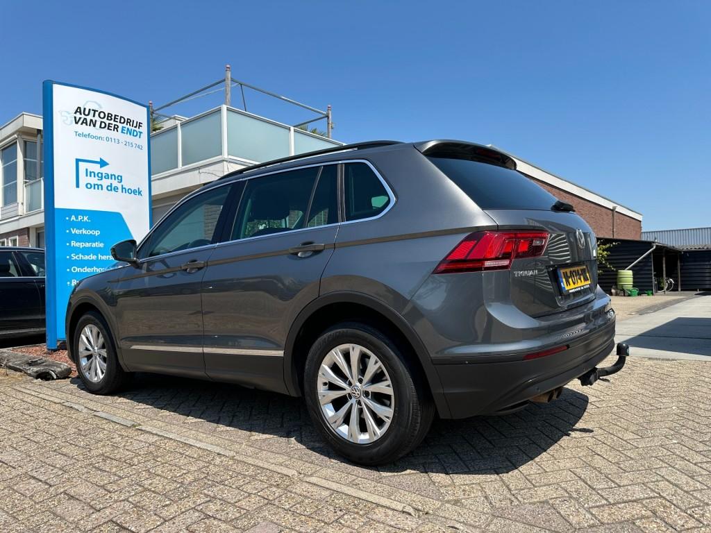 Volkswagen Tiguan 1.5 tsi act comfortline business trekhaak (1800kg) led ke