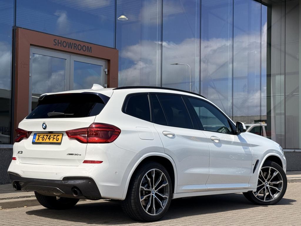 BMW X3 xdrive30e m-sport high executive | pano | achteruitrijcamera | elek.