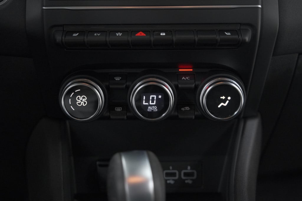 Renault Captur 1.6 e-tech plug-in hybrid 160 business | parkeersensoren | a