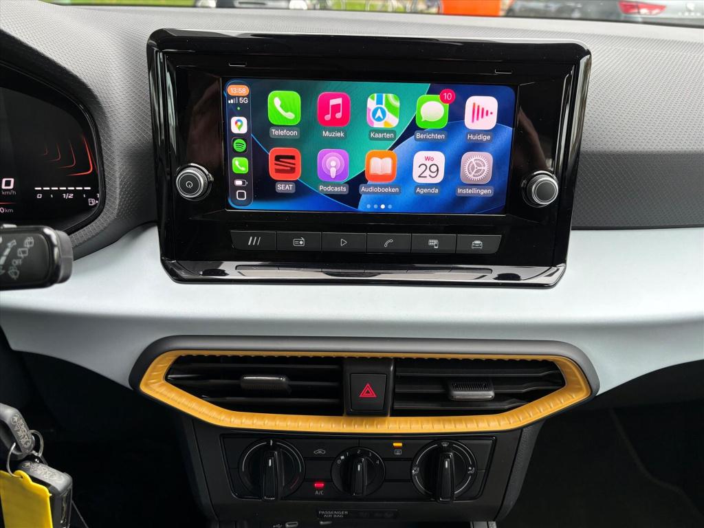 Seat Arona 1.0 tsi 95pk reference| cruise| carplay unieke km stand| rijklaa