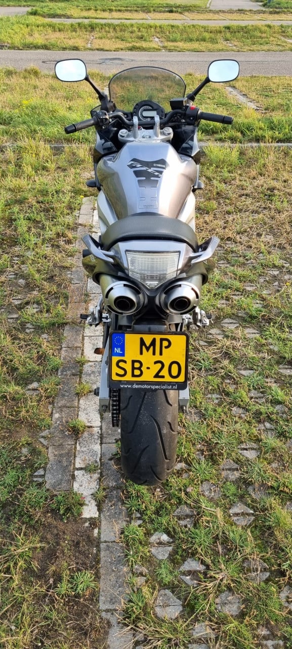 Yamaha Fazer 600