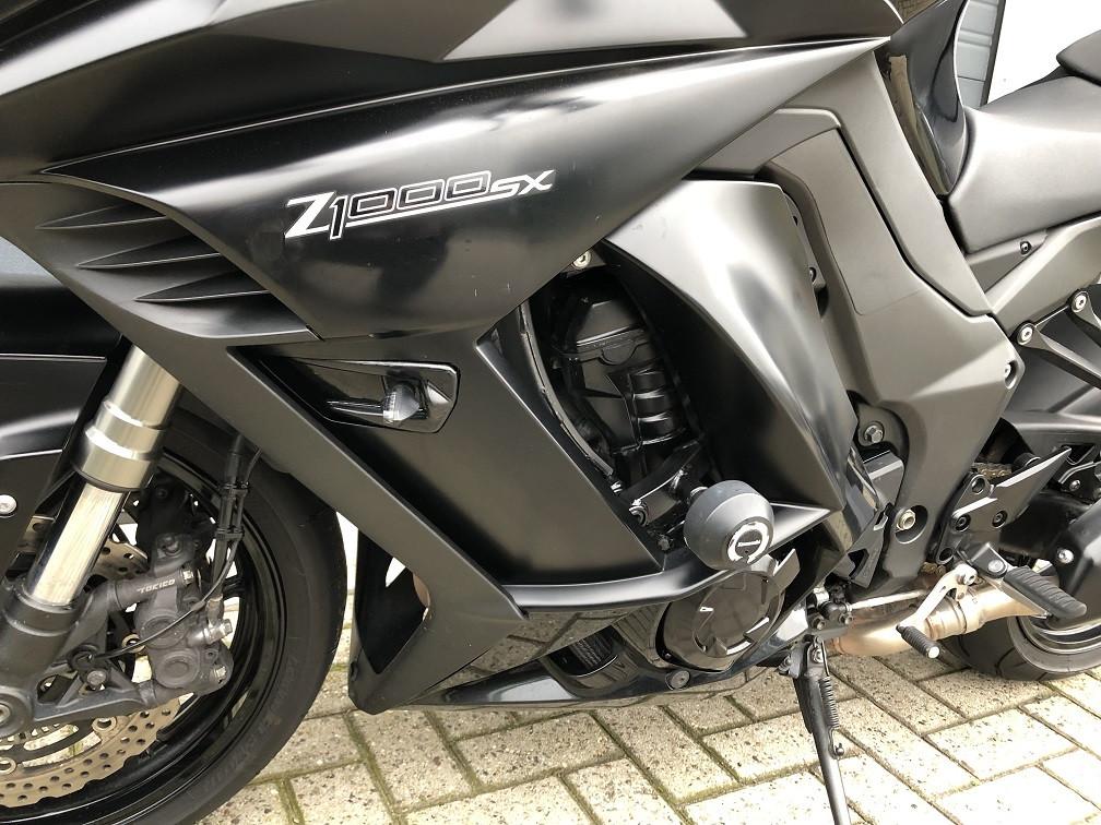 Kawasaki Z1000SX uit 2013 met 37dkm, nette staat, diverse extra's €6295,-