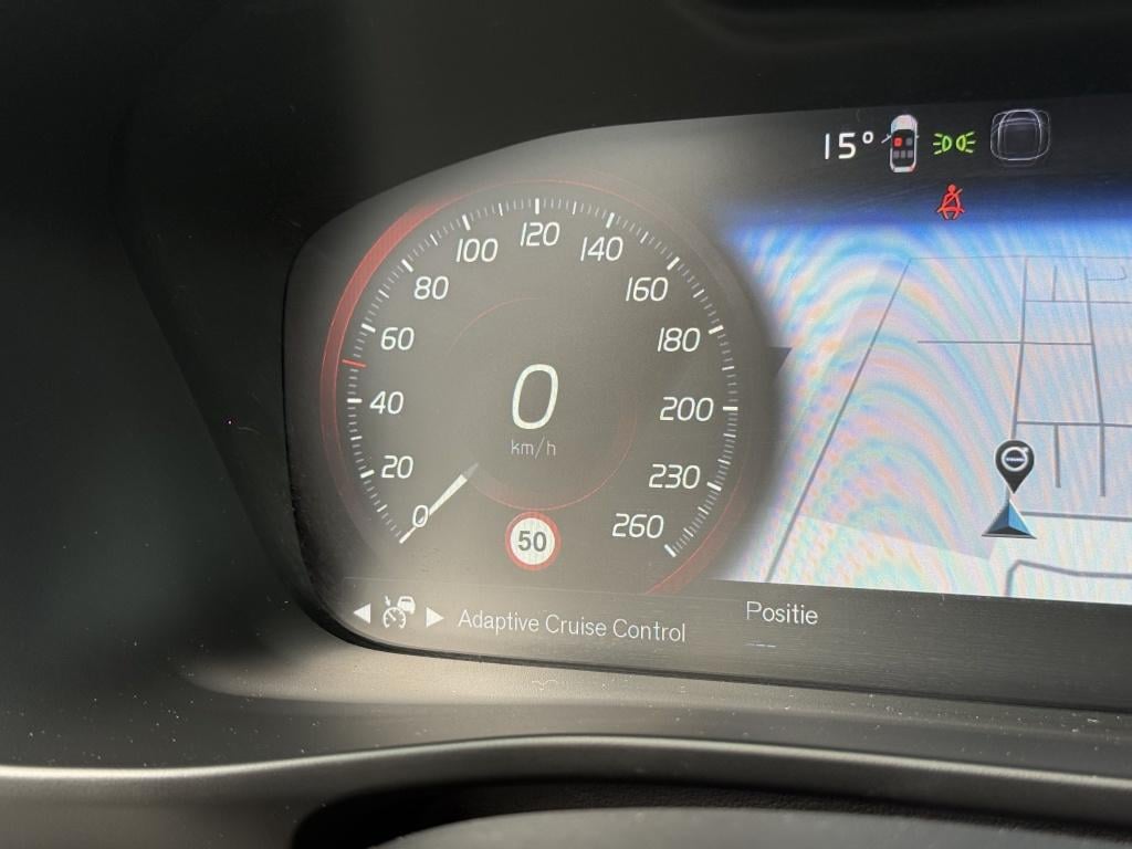 Volvo XC40 t2 129pk aut8 momentum pro| adap.cruise| camera| standkachel| st