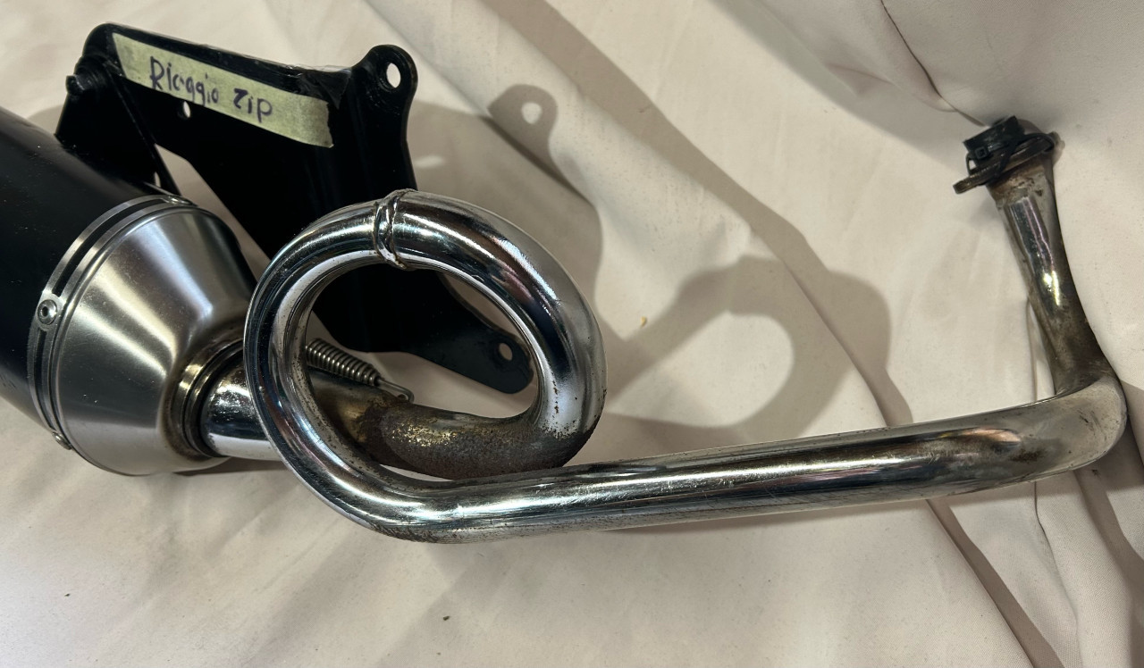 Turbokit uitlaat Piaggio Zip 4T carburateur versie.Z-MOOI
