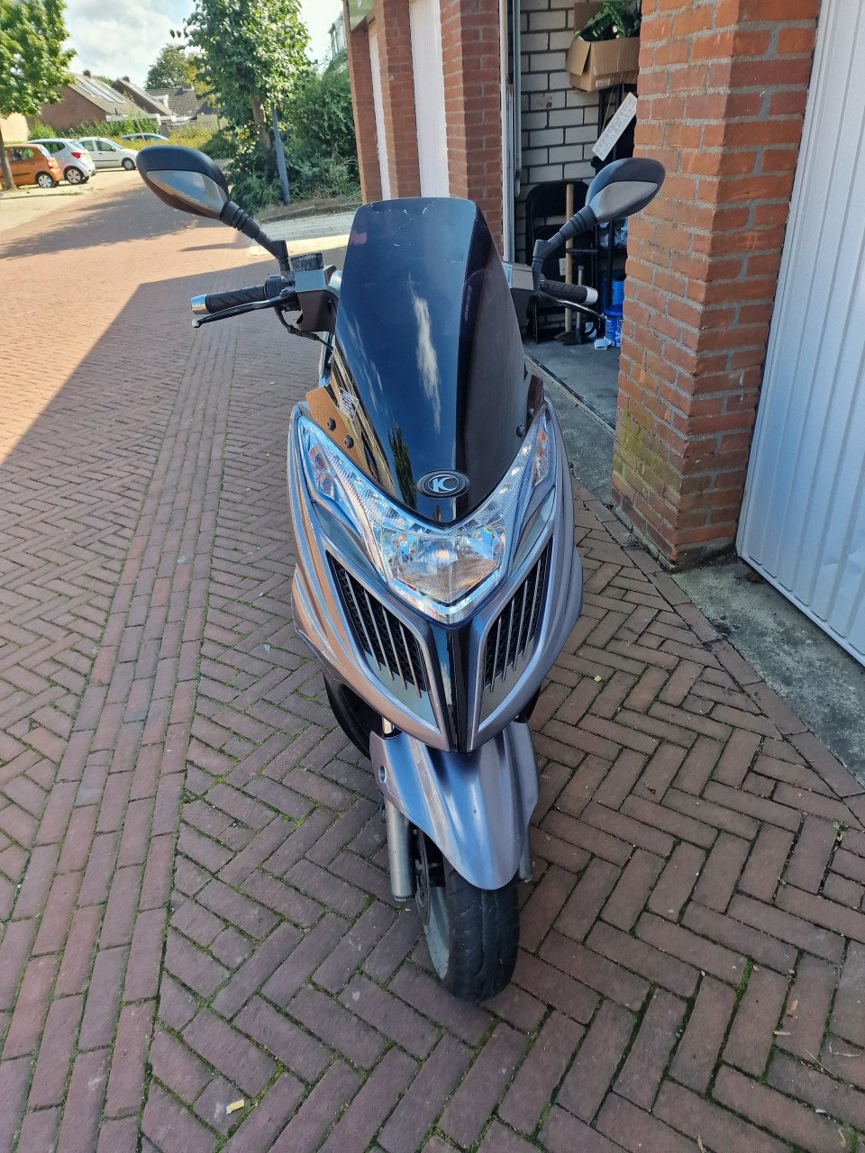 Kymco grand dink scooter