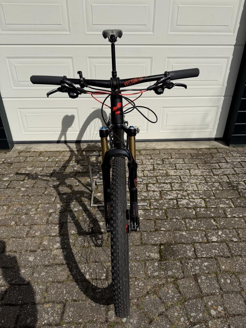 Cube full Suspension Stereo HPC 120  maat 21 inch.