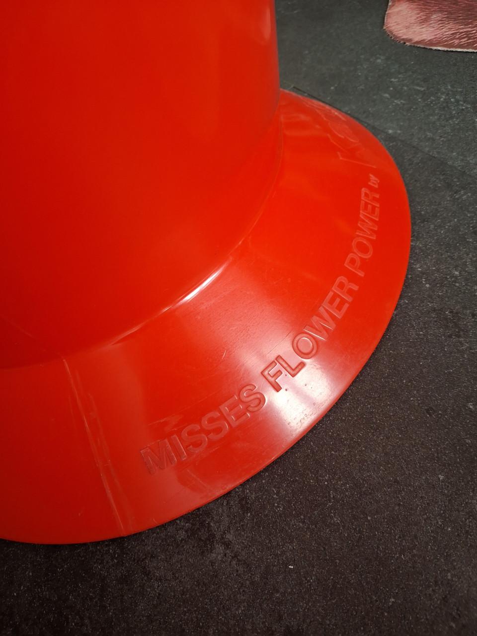 Kartell Misses Flower Power vaas, rood, hoog 164 cm i.z.g.st.