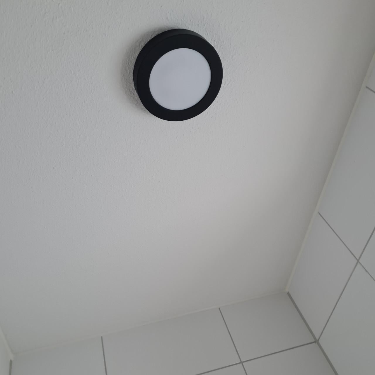 Strak plafondlamp zwarte rand nieuw