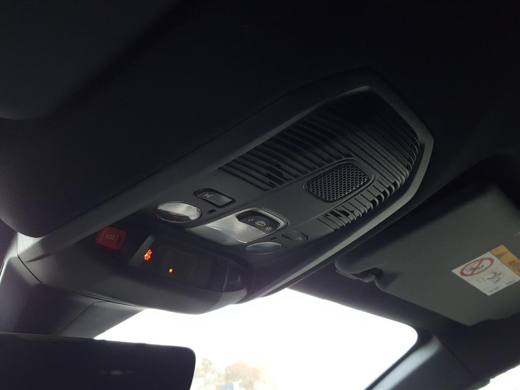 Peugeot 3008 gt 1.2-130pk automaat/eat8 navigatie| trekhaak | apple carplay