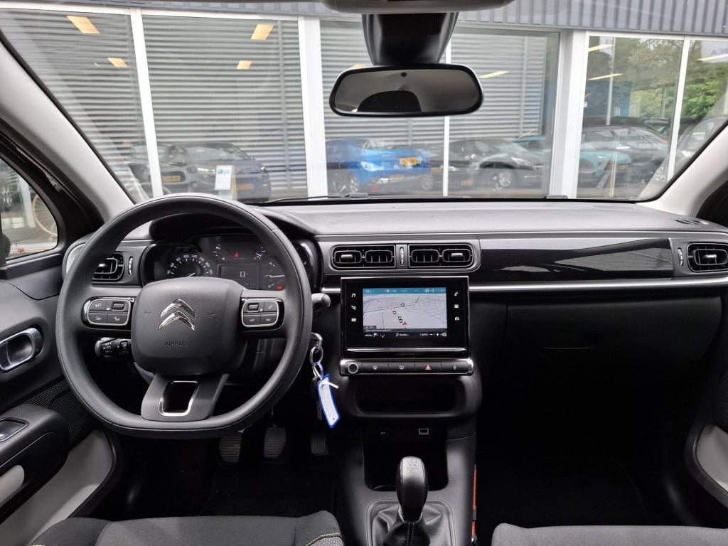 Citroen C3 1.2 feel 82 pk nav/clima/park