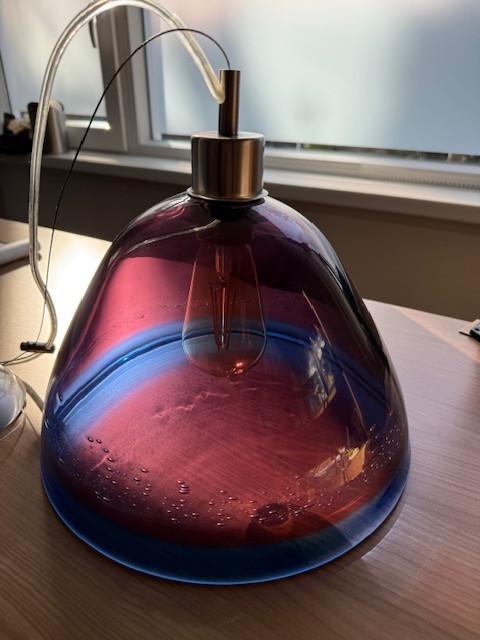 Glazen design hanglamp, handgemaakt en mondgeblazen