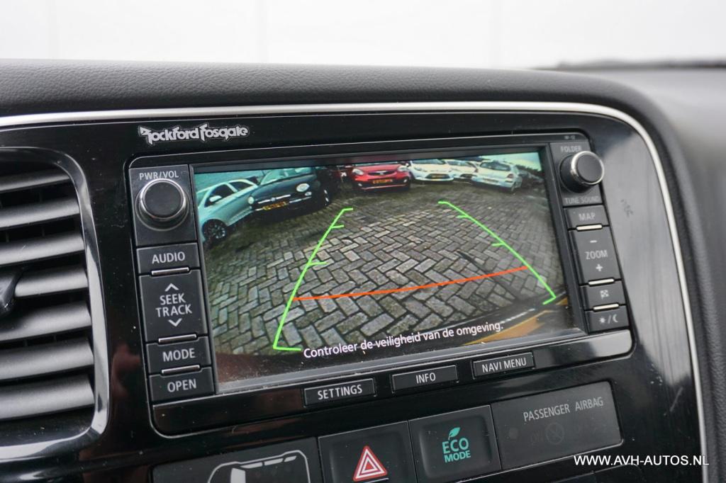 Mitsubishi Outlander 2.0 phev instyle