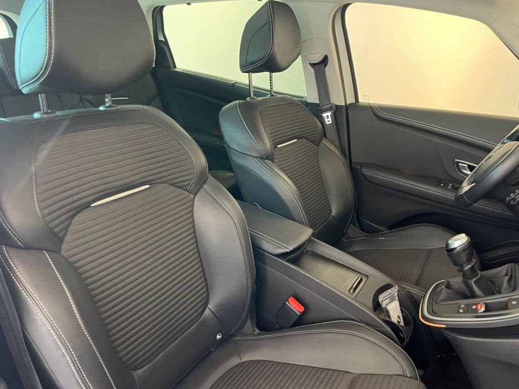 Renault Grand Scenic 1.3 tce intens 7p.
