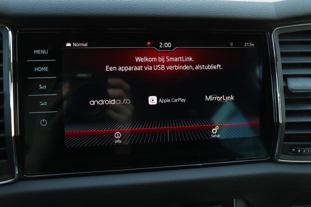 Skoda Kodiaq 1.5 tsi sportline business 150pk dsg7 7p. | pano | trekhaak | 