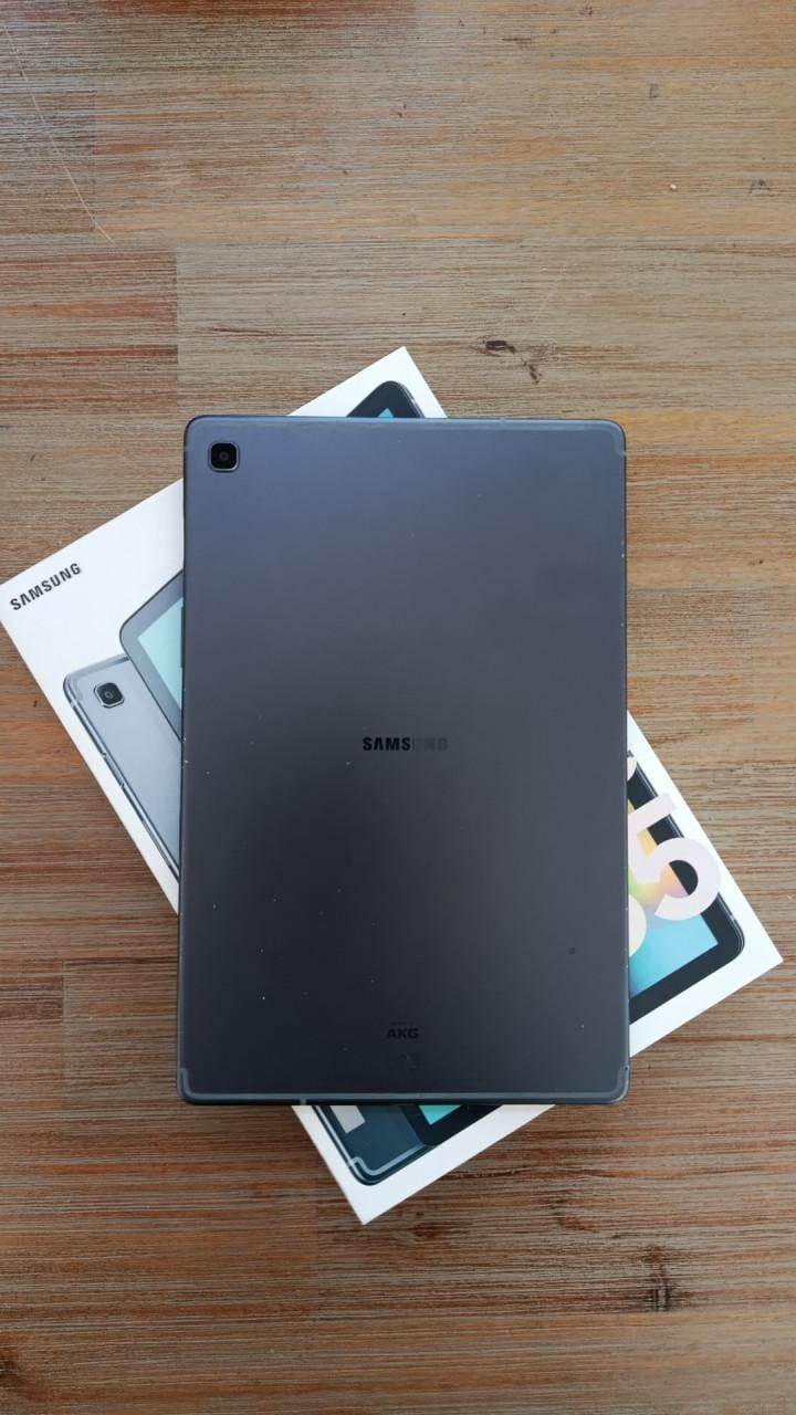 Samsung Galaxy Tab S5e 10.5” 4G/LTE + WiFi – met doos